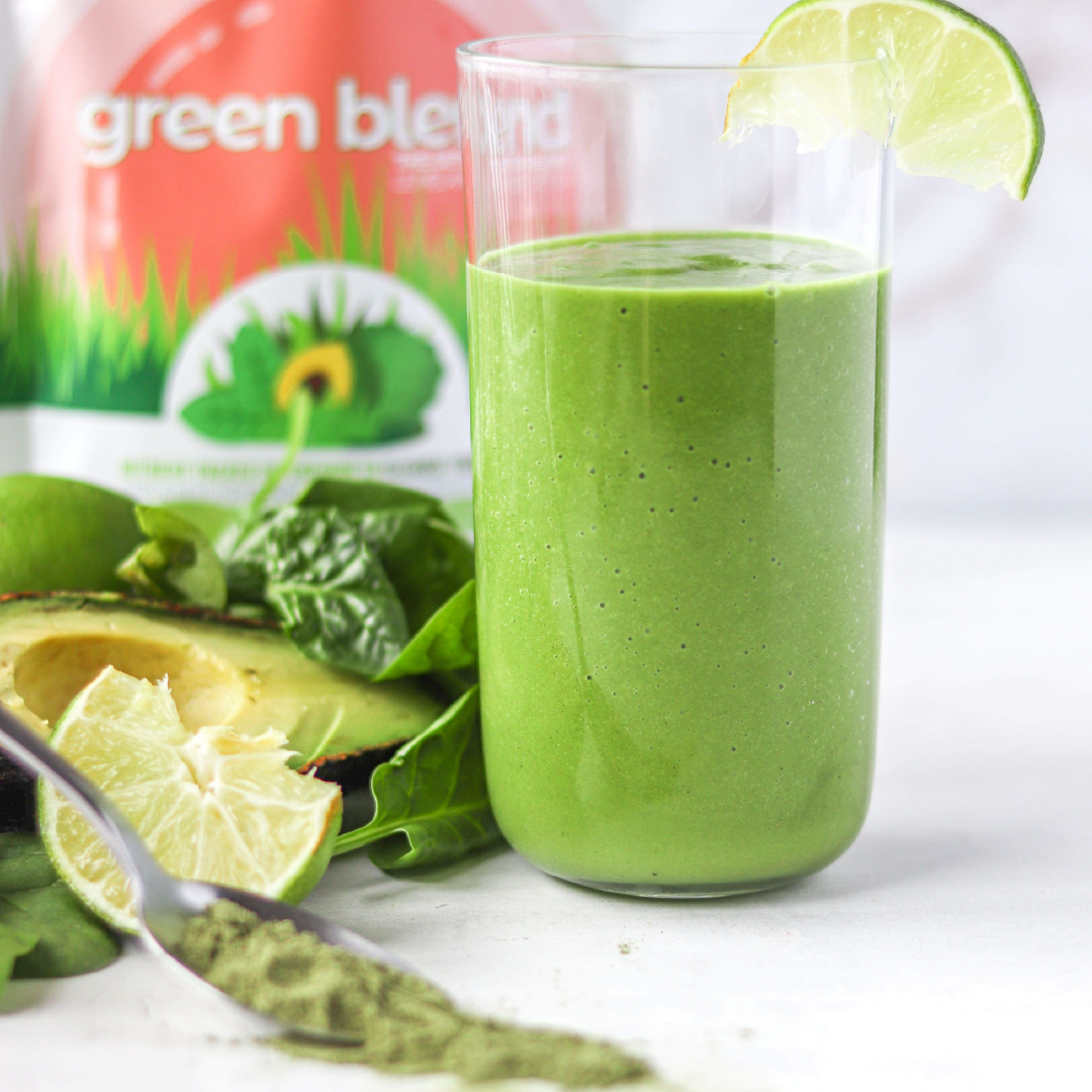 Green smoothie made using smoov superfood blends and powders. Packed with antioxidants for health & wellness. Keto Friendly